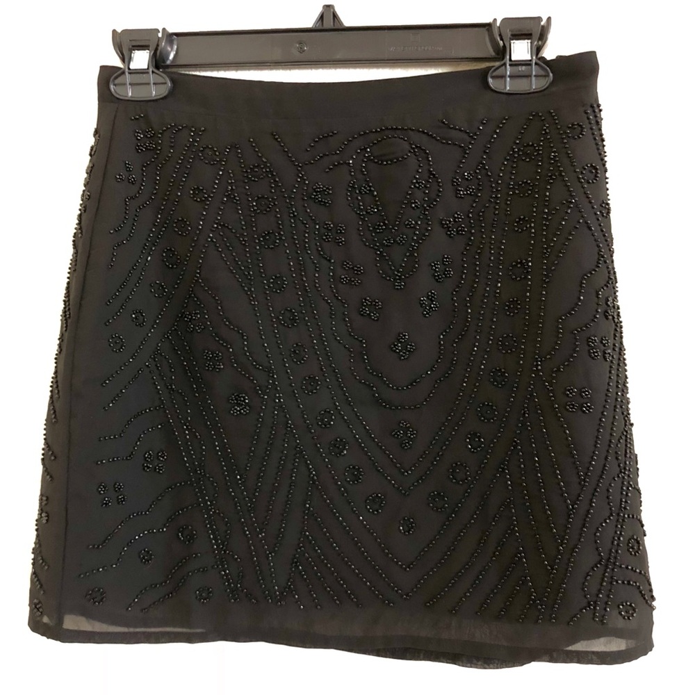 Sophisticated Beaded skirt (sz S)